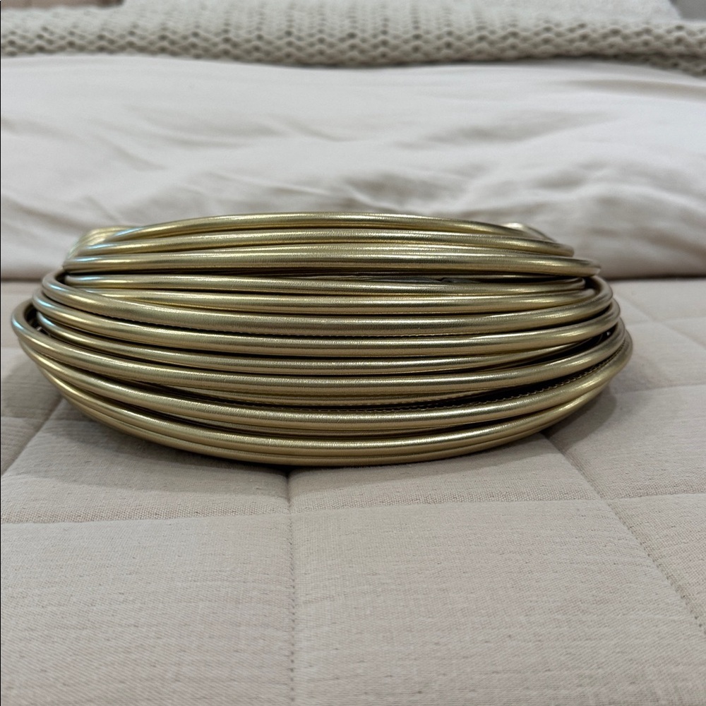 Gold Handbag - Picture 11 of 12